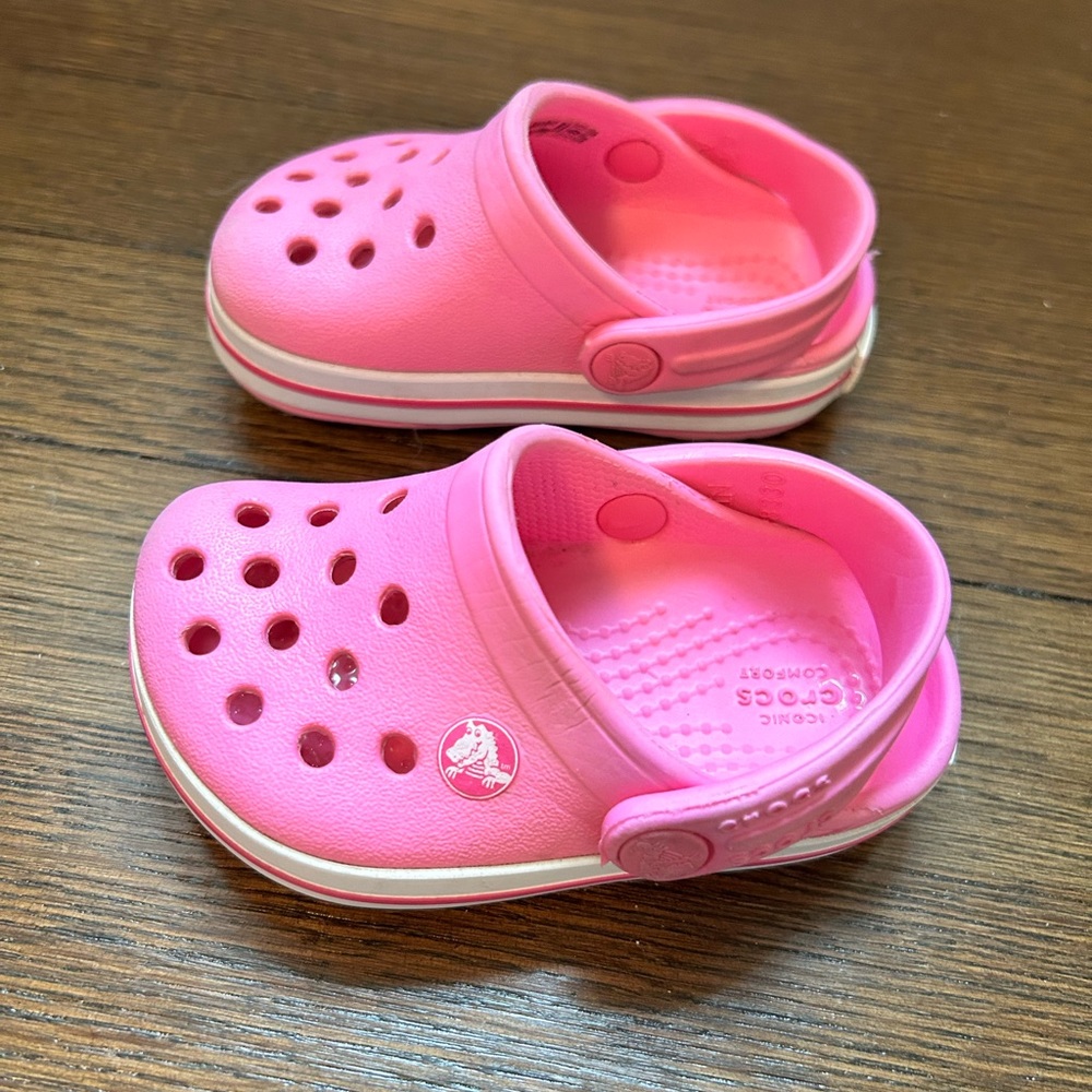 Toddler size 4 pink CROCS